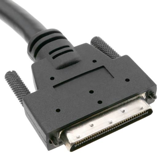 Cabo UltraSCSI (LVD) Externo (VHDCI68M-HD68M) 1,8