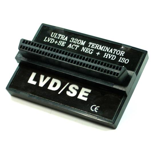 Terminator SCSI LVD/SE interno (HD68H)