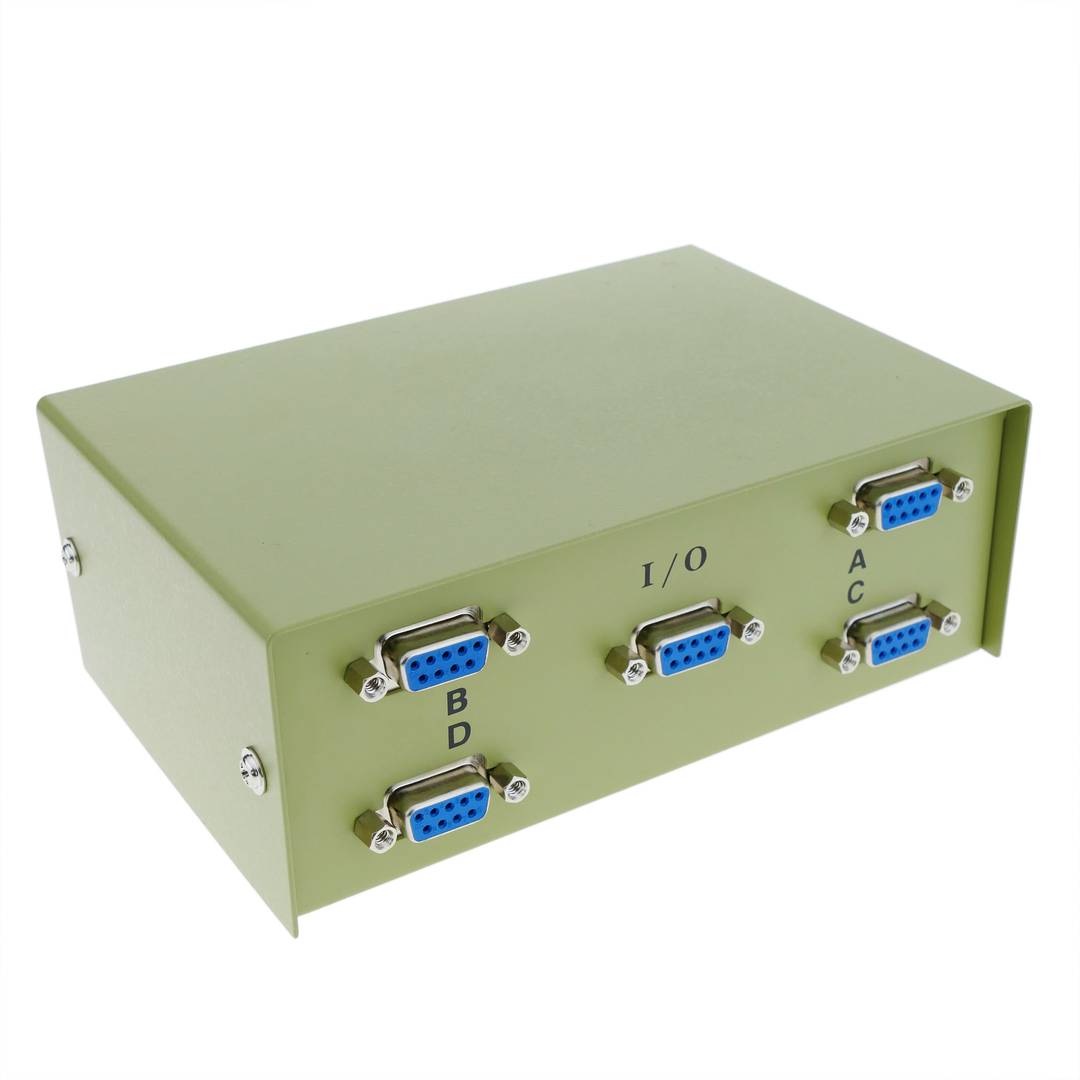 Manual Switch 4-port DB9 female
