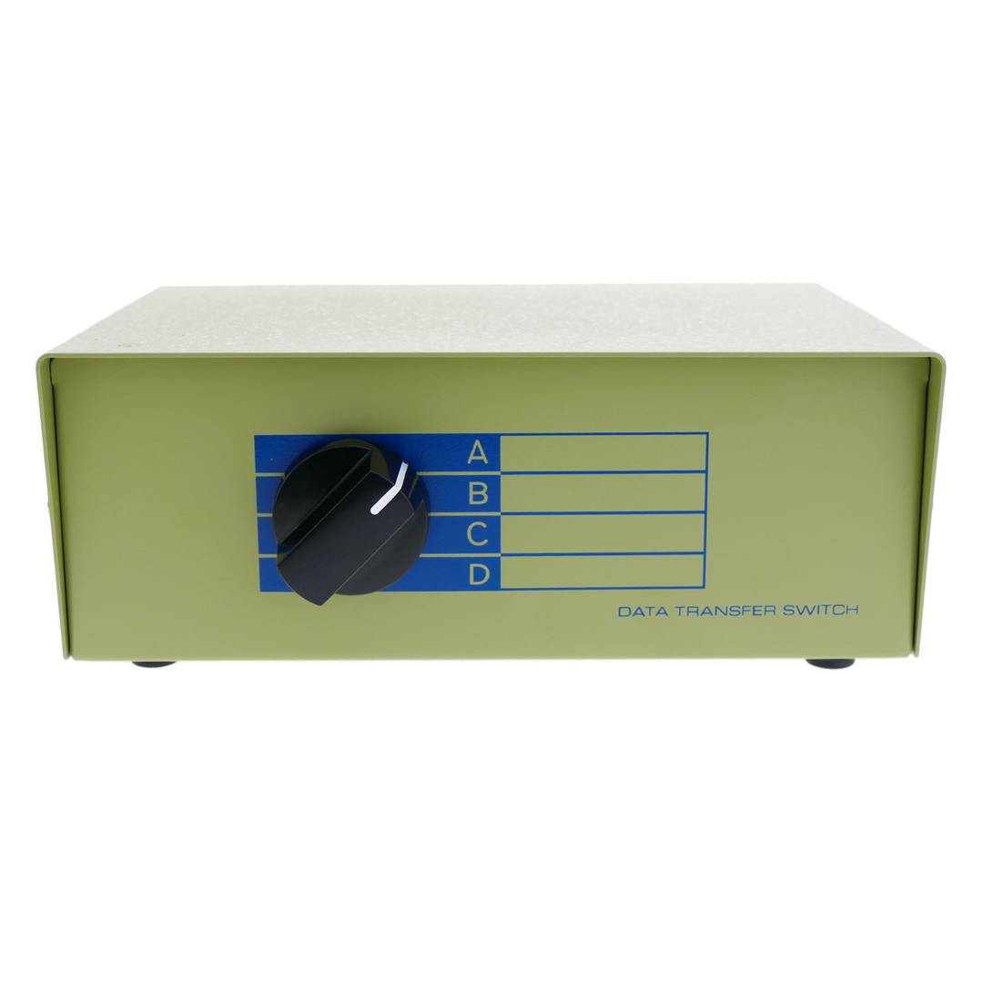 Manual Switch 4-port DB9 female