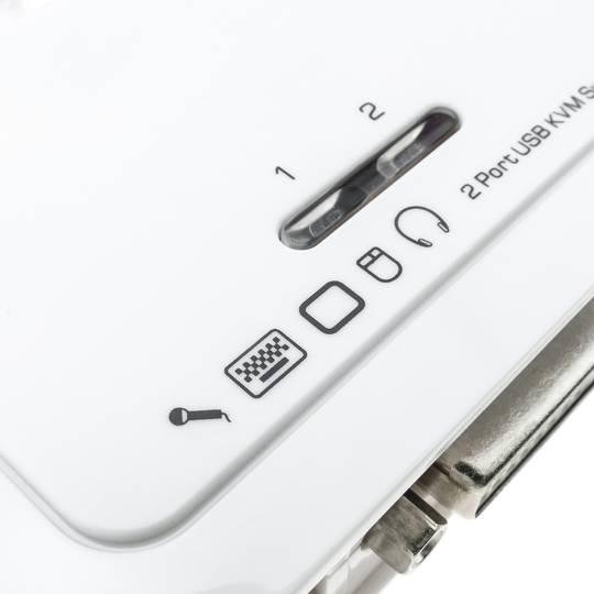 Compact USB DVI KVM Switch AUDIO 1KVM a 2CPU