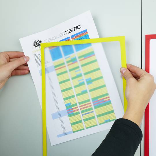Marco magnético flexible amarillo A3 para letreros con imán