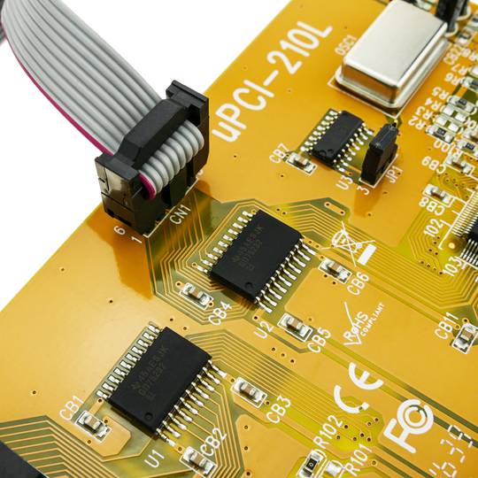 Karta uPCI serii równoległej 16C550 Titan z 2 portami RS232 i 1 portem równoległym