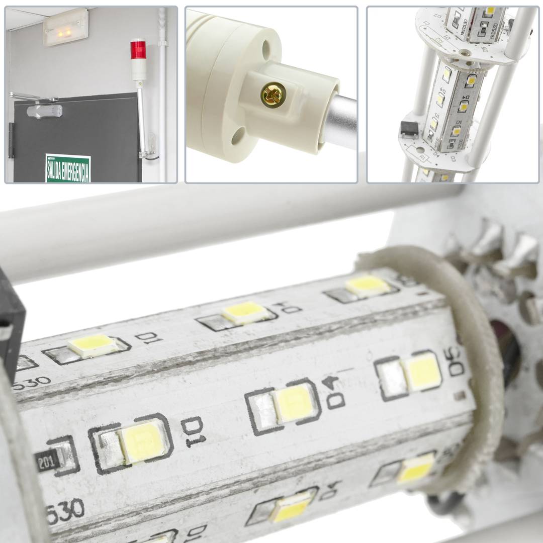 Tour de signalisation industrielle. Feu de signalisation avec lampes LED rouge orange vert bleu 12 VDC