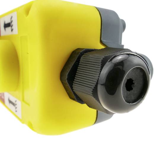 Caixa de 1 polsador momentani i parada d'emergència de la sèrie LAY5