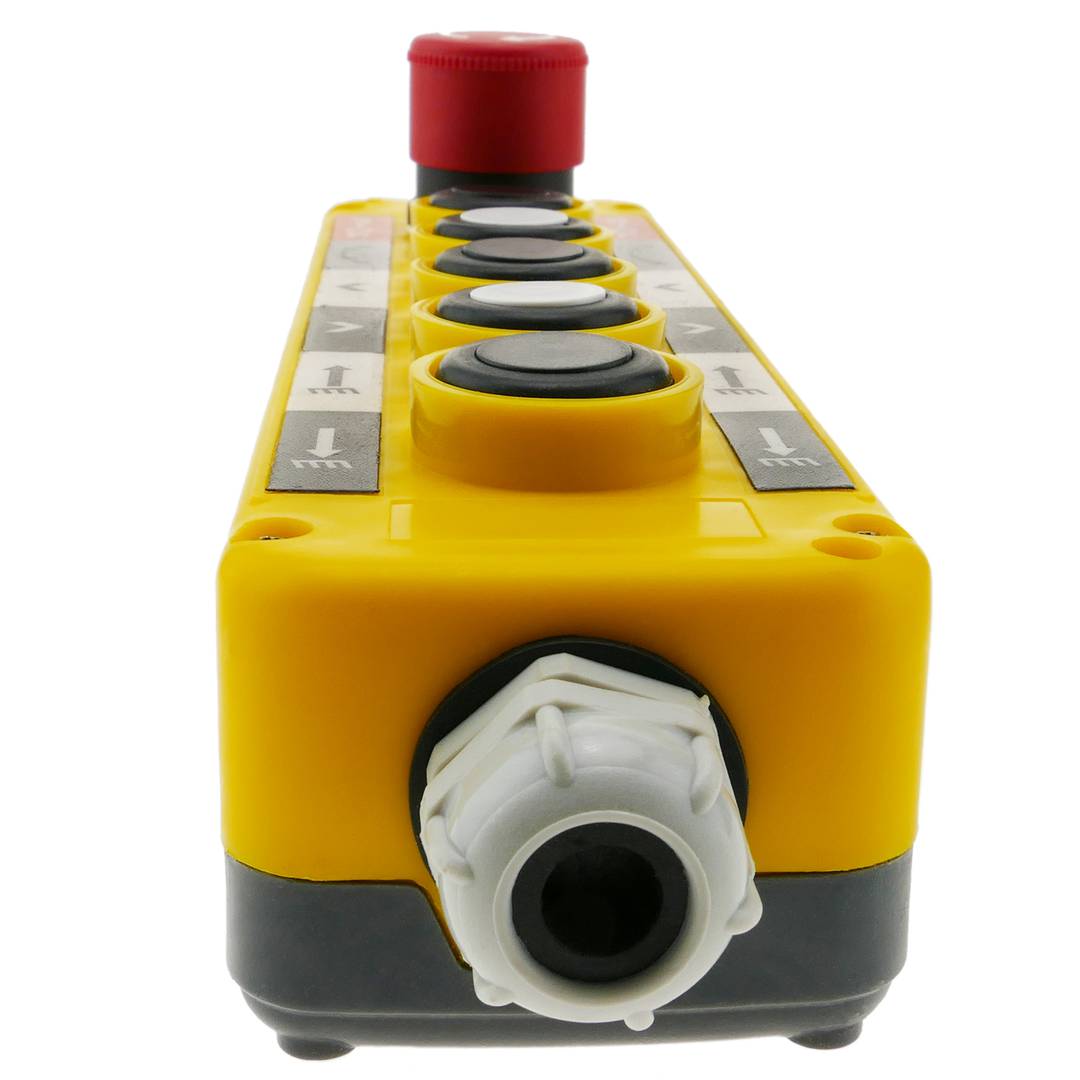 Doos met 2 + 2 + 1 tijdelijke drukknoppen en noodstop uit de LAY5-serie