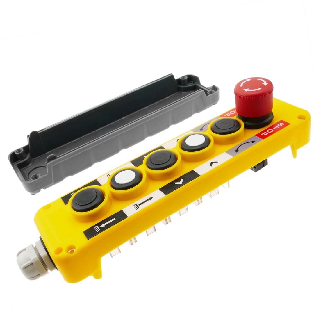 Doos met 2 + 2 + 1 tijdelijke drukknoppen en noodstop uit de LAY5-serie