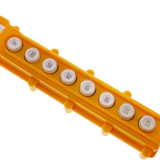 Doos met 2 + 2 + 2 + 2 tijdelijke drukknoppen van de COB-serie