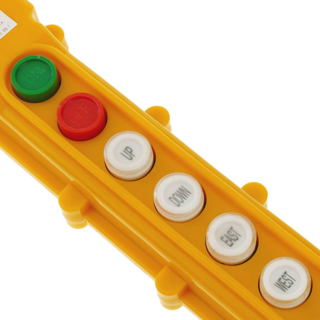 Scatola di controllo con 2+2 pulsanti momentaneo e 2 interruttori da serie COB