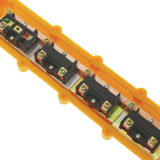 Caixa de 2+2+2+2 polsadors momentanis i 2 commutadors de la sèrie COB