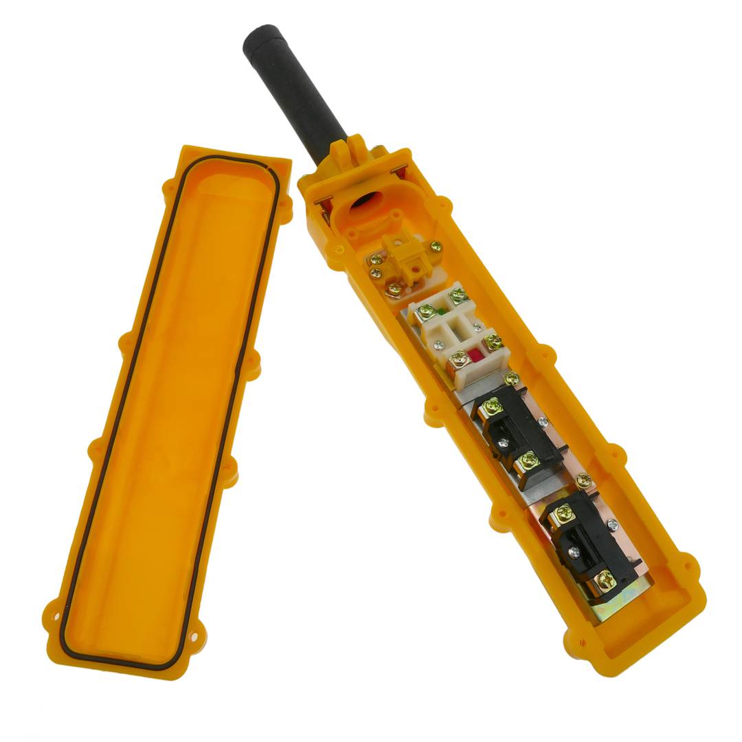 Scatola di controllo con 2+2 pulsanti momentaneo e 2 interruttore e arresto d'emergenza da serie COB