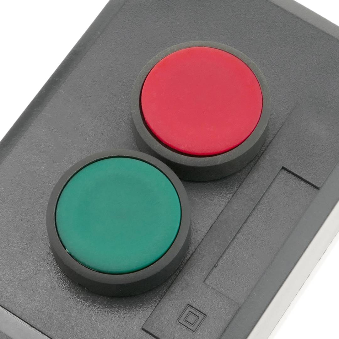 Boîtier de commande gris/noir avec 2 boutons poussoirs momentanés vert 1NO rouge 1NF