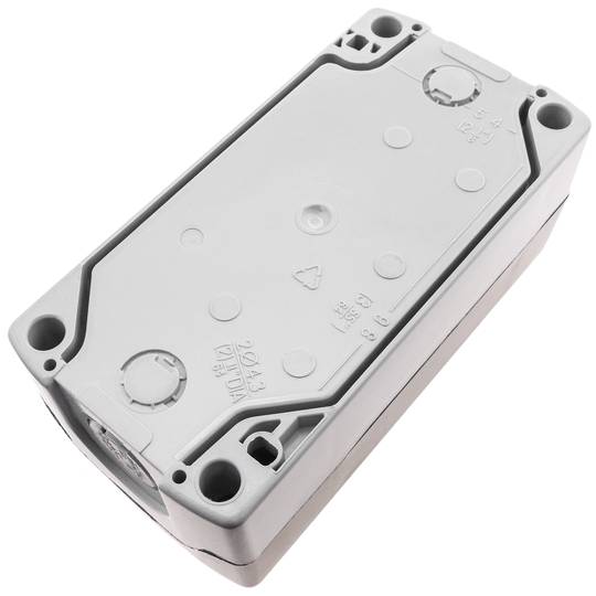 Caixa de controle preta com 3 botões momentâneos com setas 2NO e stop 1NC