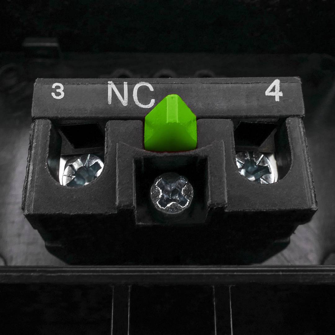Boîte de commande avec 1 commutateur 1NO 1NC