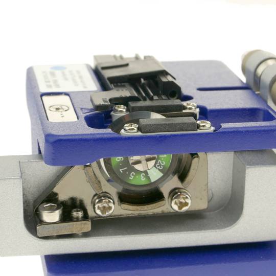 Precision cutting fiber optic FC-6S