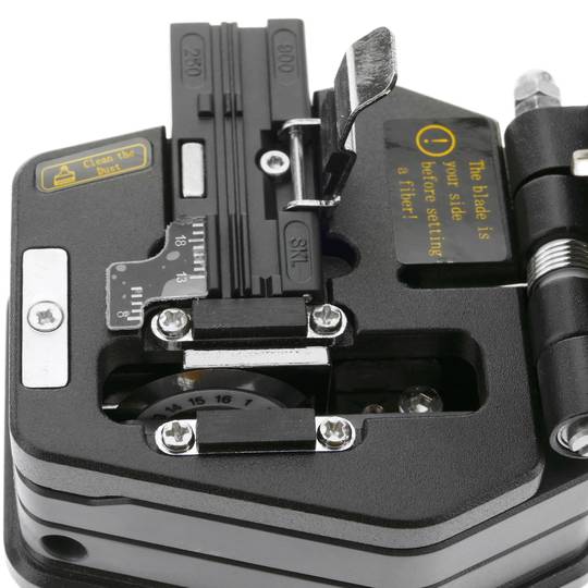 Precision cutting fiber optic SKL-6C