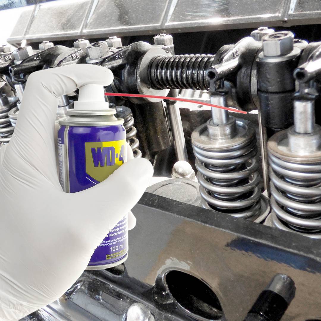 Multi-use lubricant spray WD-40 100 ml against rust and squeaks