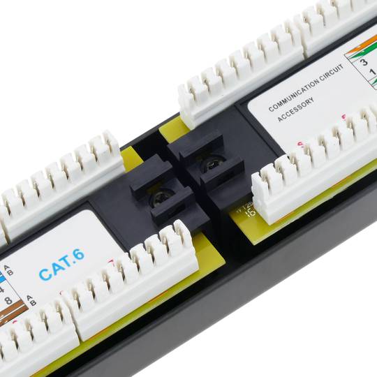 Patch panel 10