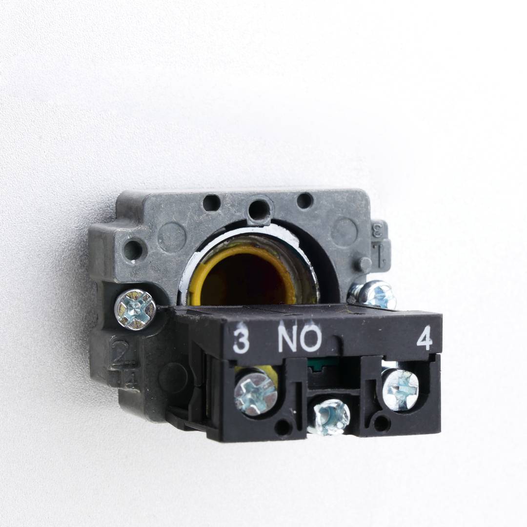 Push button momentary 22mm 1NO 400V 10A normally open yellow
