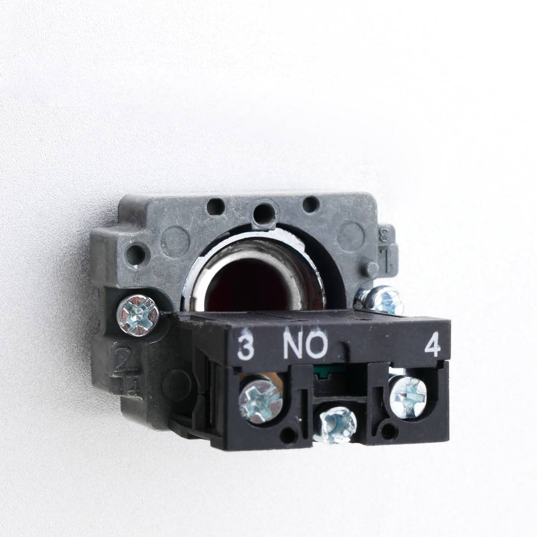 Drukknop 22mm 1NO 400V 10A normaal open wit