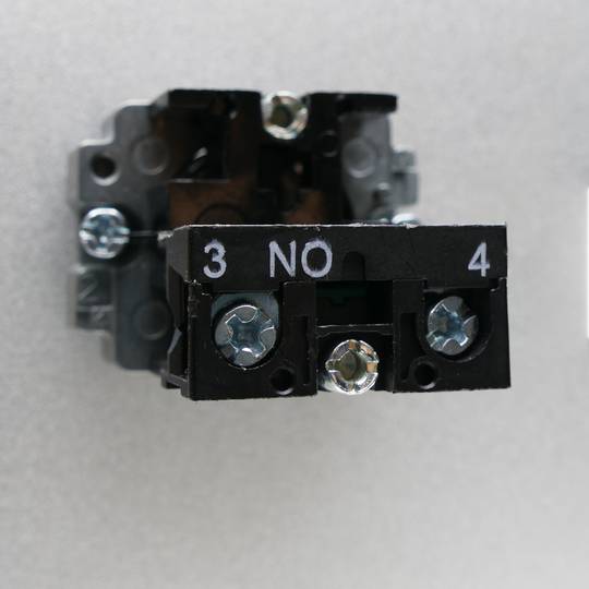 Koppelingsknop 22mm 400V 10A met wit slot