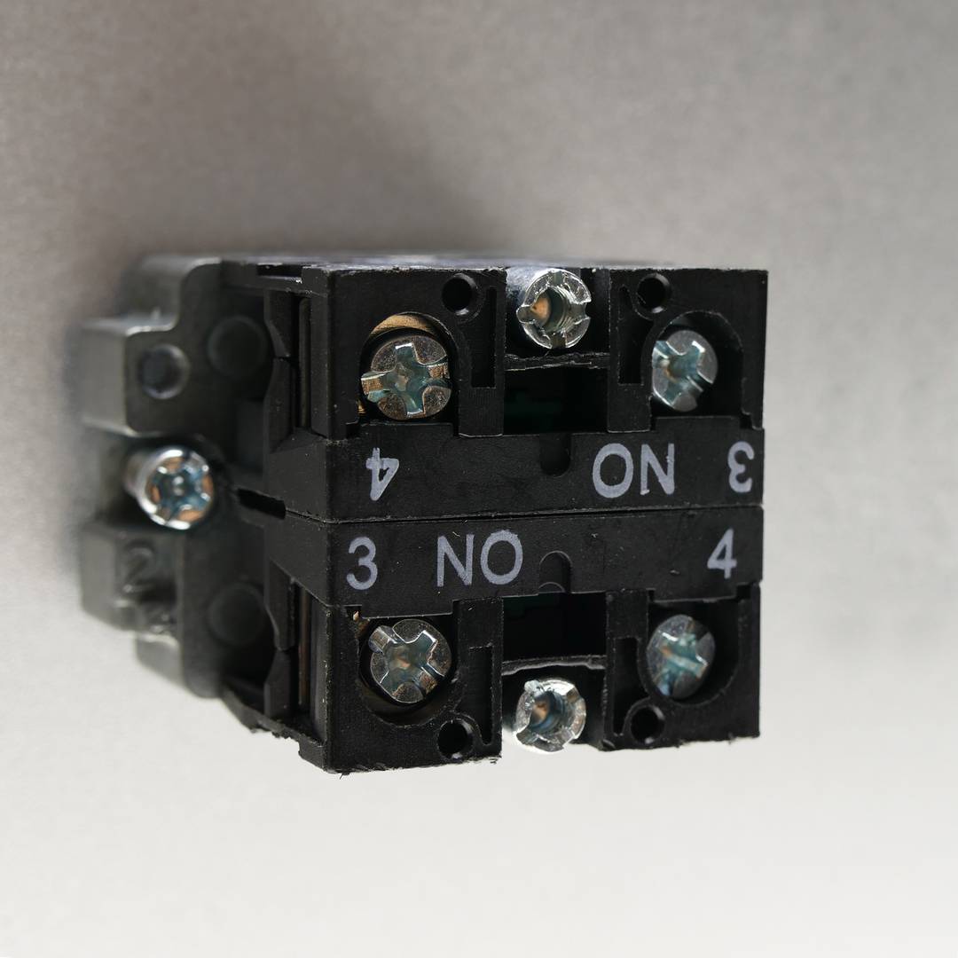Interruptor de botón selector momentáneo de 3 posiciones con 2NO contactos  selector de reinicio automático de resorte de retorno al centro
