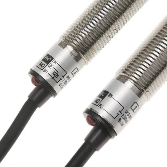 PNP fotocel schakelaar sensor GEEN 10-36VDC M12 3m barrière