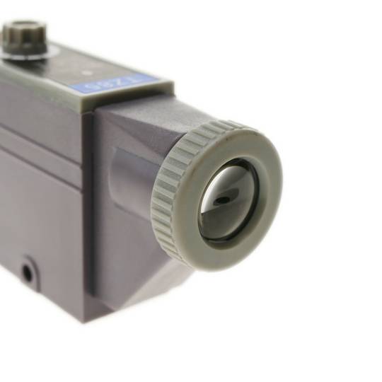 Kolorowy fotoelektryczny czujnik przełączania komórek 22x63x89mm 10-30VDC samorefleksyjny