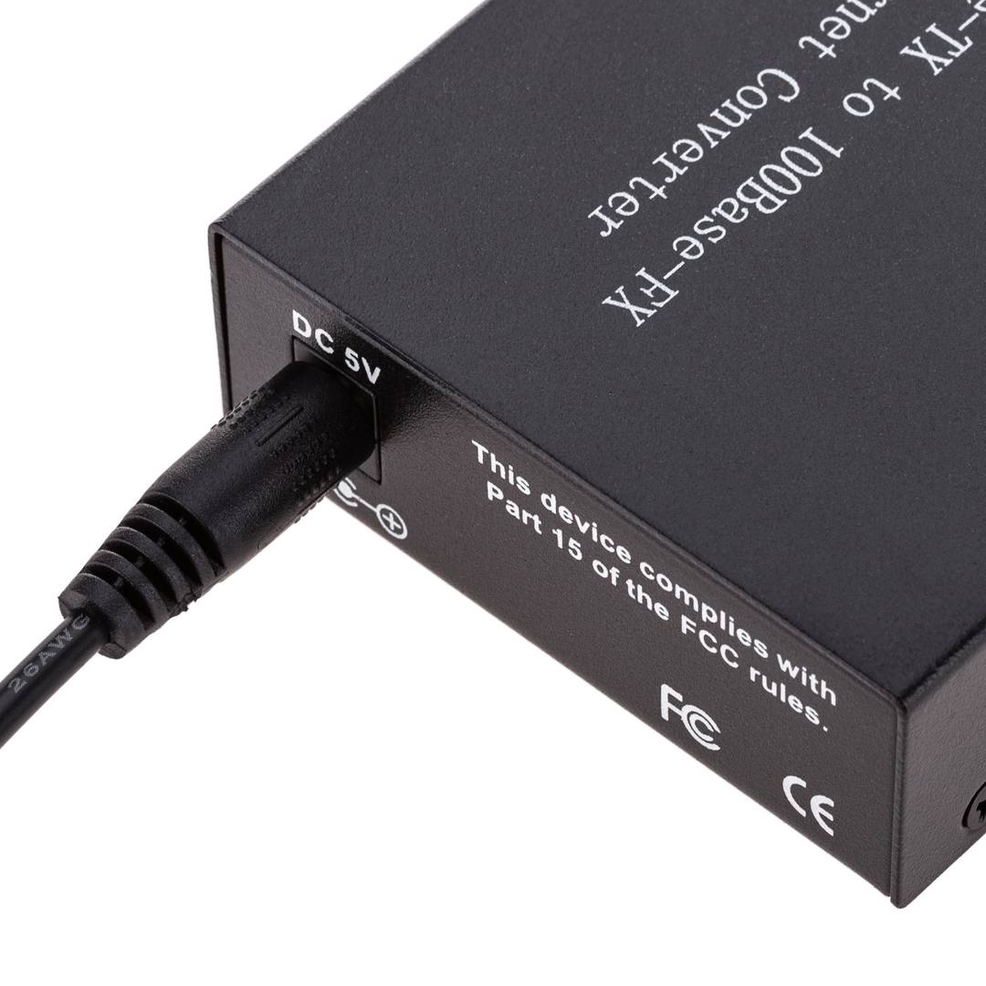 100 Mbps single mode glasvezel converter van SC naar RJ45 op 40 km
