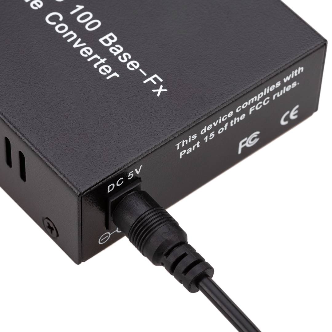 Multimode to single-mode fiber converter SC 100 Mbps from MM to SM