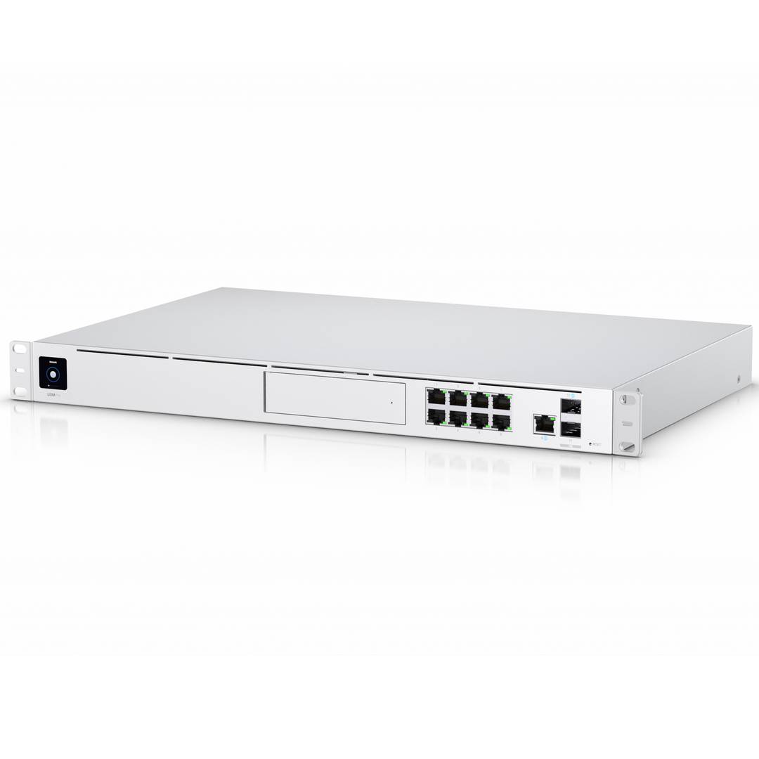 Ubiquiti UDM-Pro router All in 1: router switch wificontrol videorec gateway