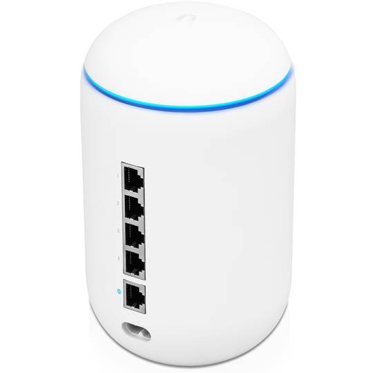 Router Ubiquiti UDM UniFi Dream Machine: switch router AP AC wificontrol gateway
