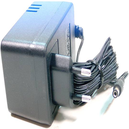 KVM Switch VGA AUDIO USB2 Uniclass 1KVM para 4CPU