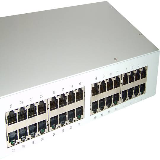KVM de rack 1U Uniclass Cat.5 2KVM para 32CPU