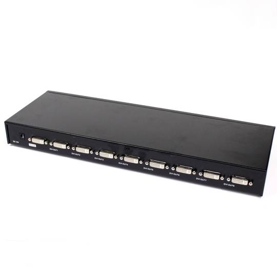 Moltiplicatore a 8 porte video DVI