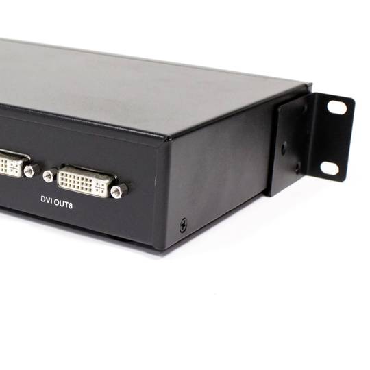 Moltiplicatore a 8 porte video DVI
