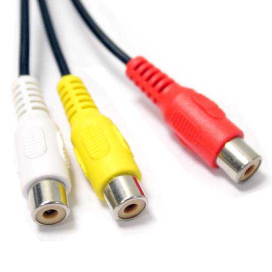 Câble audio vidéo stéréo 2m femelle-femelle 3xRCA