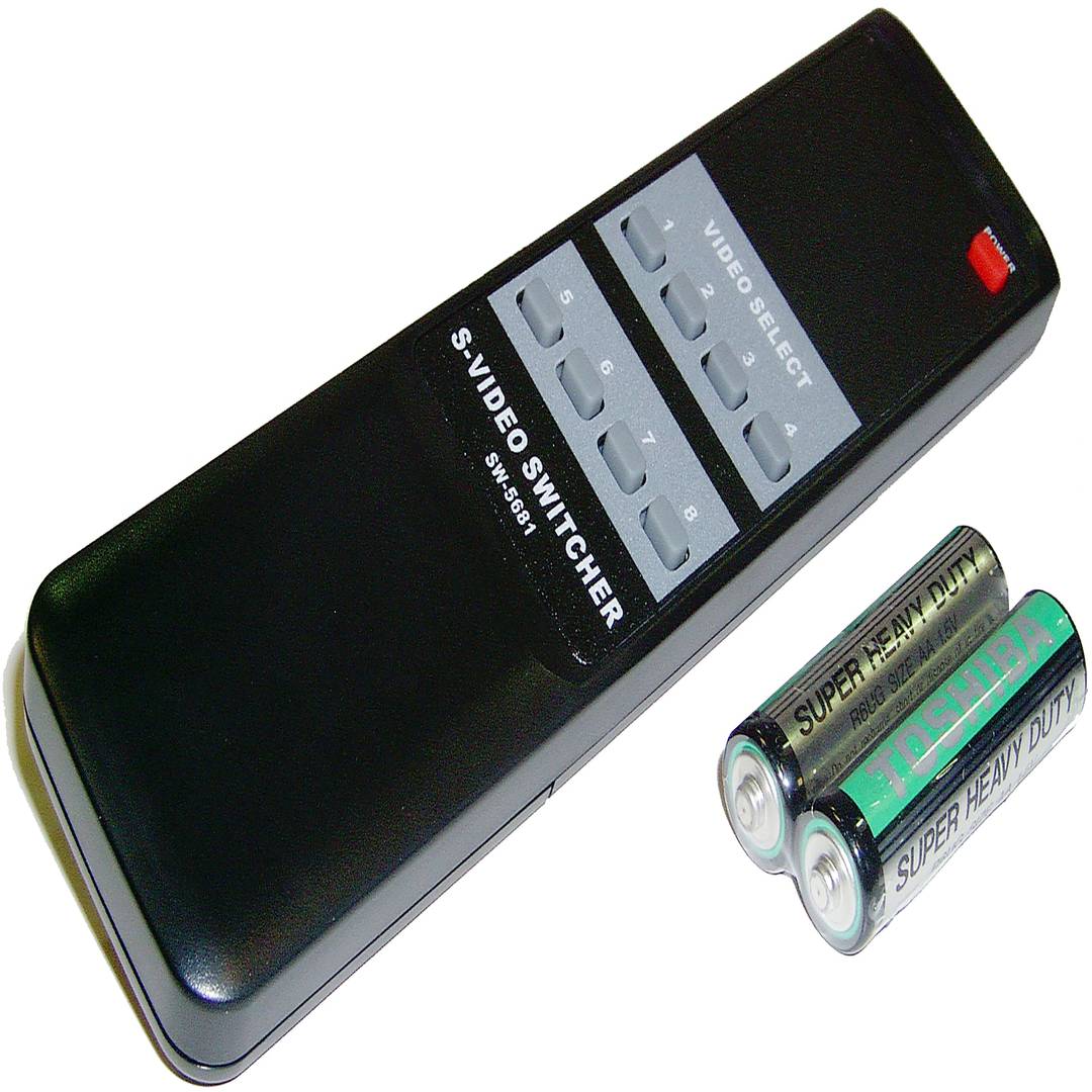 S-Video-Distributor (8xMiniDIN4 > 1xMiniDIN4)