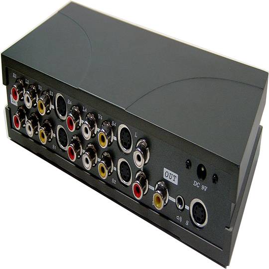 S-Video/Audio Distributore (4xMiniDIN4/RCA -> 1xMiniDIN4/RCA) IR