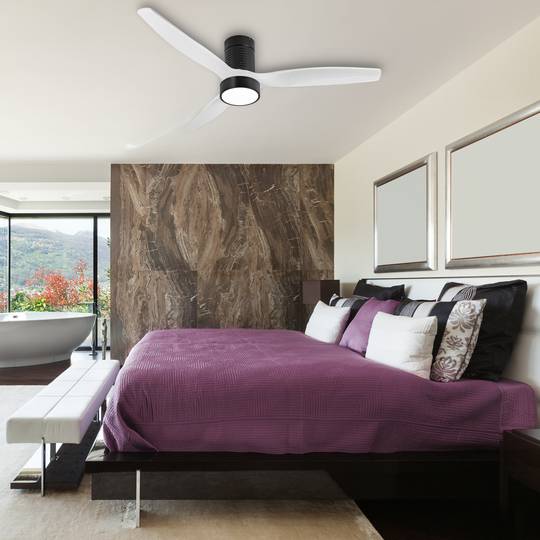 Ceiling fan with light and white blades with control, summer/winter mode, 6 programmable speeds 30W 132 cm