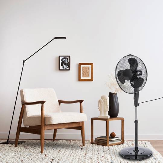 Wentylator stojący oscylacyjny z regulacją wysokości 3 prędkości średnica 40 cm 45 W kolor czarny