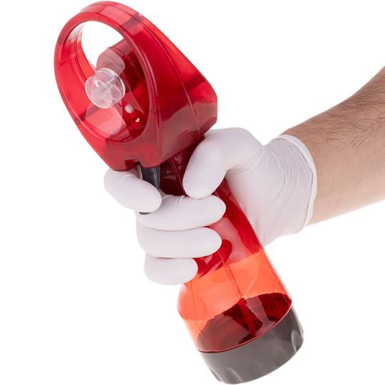 Ventilador de mano portátil a pilas con pulverizador y depósito de agua
