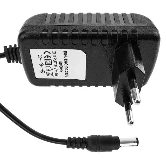 Kompaktowy zasilacz ścienny 220 VAC przy 24 V i 1 A.