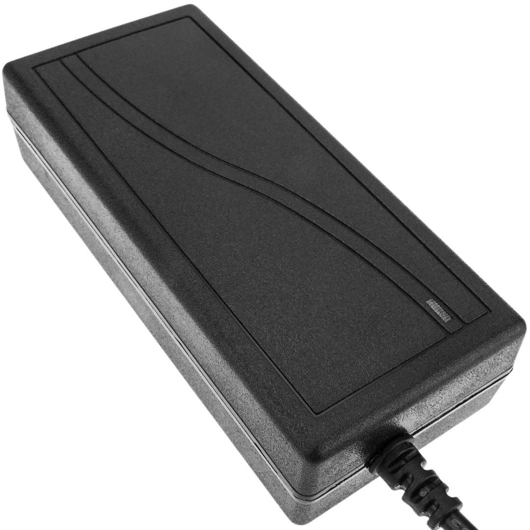 Netzteilversorgung von 220 VAC bis 9 VDC und 3 A