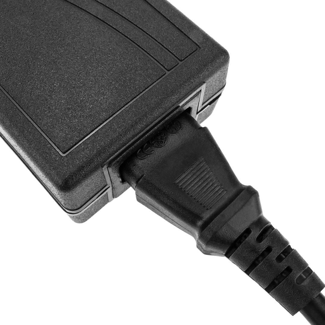 Netzteilversorgung von 220 VAC bis 9 VDC und 3 A