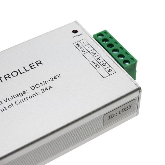 Controlador per tira de LEDs RGB de 24A 12-24VDC amb control remot RF