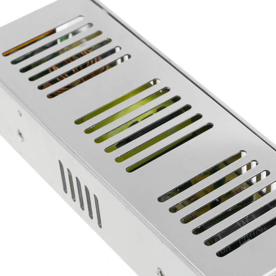 Source d'alimentation industrielle 12VDC 16.7A. Mesures 68 x 222 x 40 mm