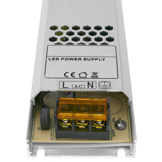 Alimentatore industriale piano 12VDC 25A. Dimensioni 53 x 308 x 21 mm