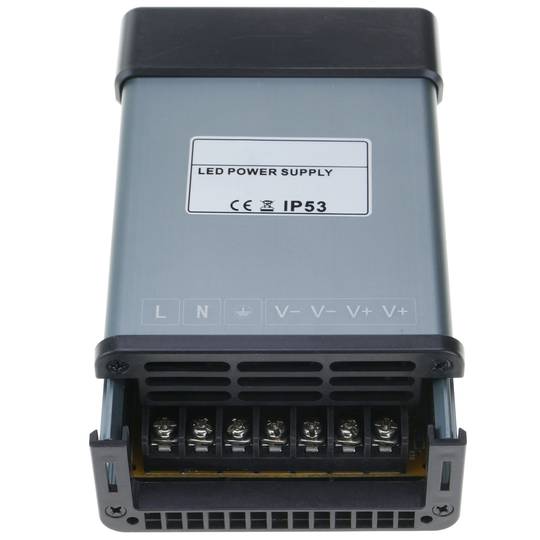 Fuente de alimentación industrial de superficie 12VDC 20.8A. Tamaño 95 x 173 x 50 mm IP53