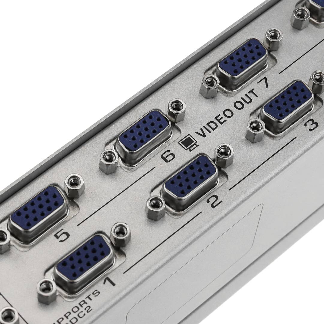 VGA 250 MHz 8-poorts videoversterker